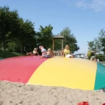 Holiday Droompark Molengroet.4 Prázdninový dům Noord-Scharwoude